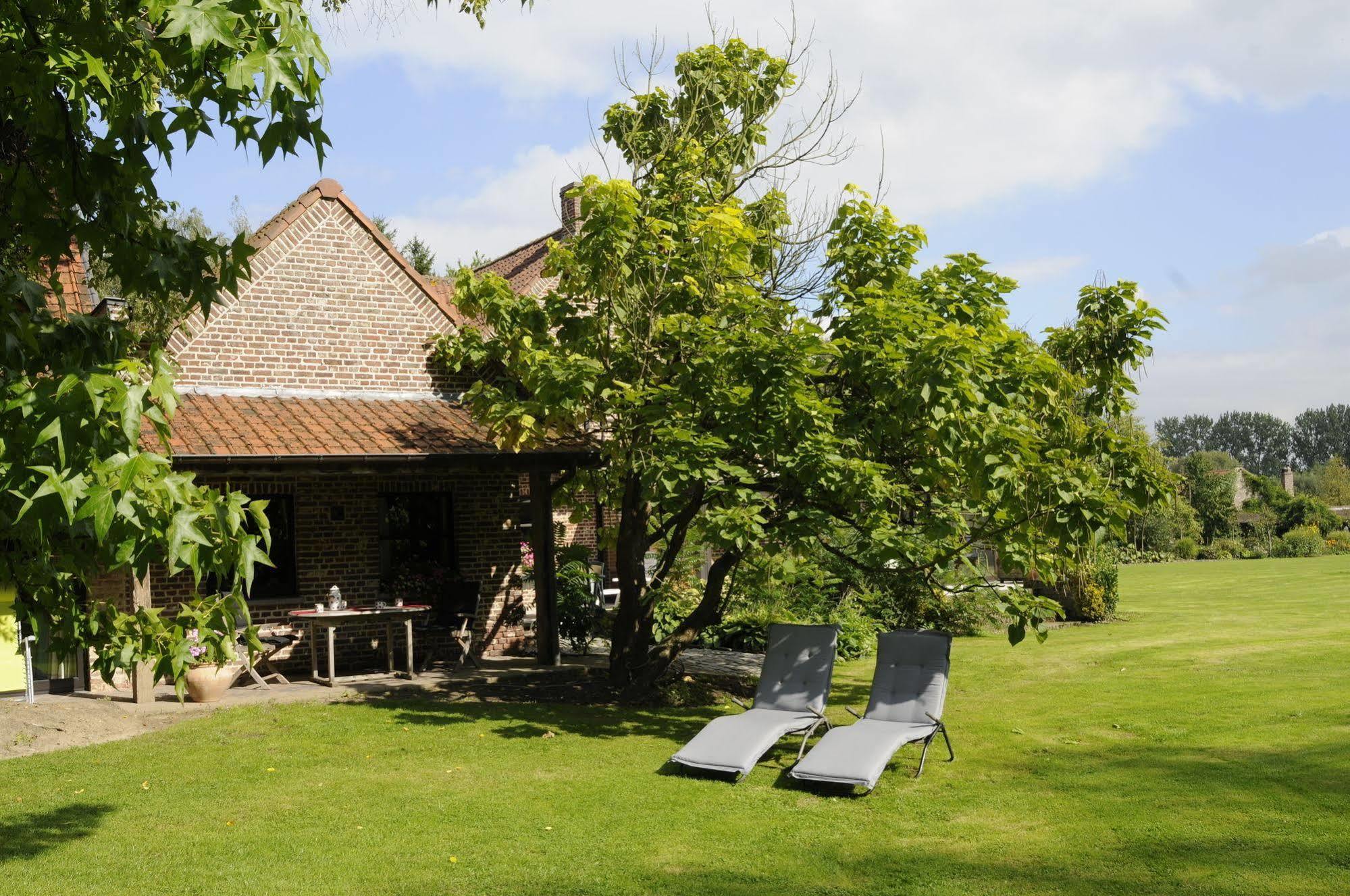 'T Vijverhof Viane Esterno foto