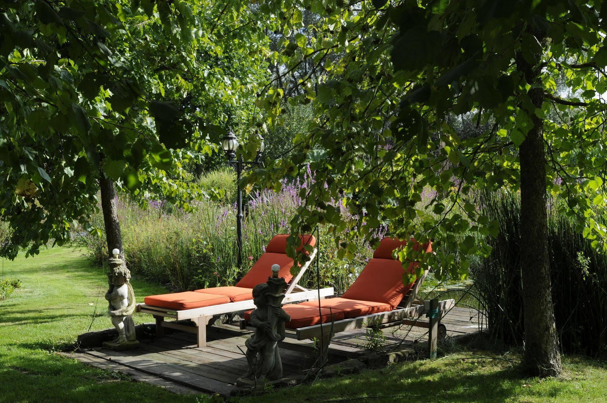 'T Vijverhof Viane Esterno foto